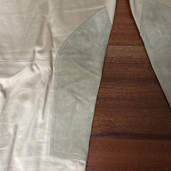 Cream Equestrian Riding Pants - Picture 2 of 5